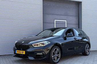BMW 1 Serie 118i Executive Edition I Aut. I Sport-Line I Carplay I Sportstoelen