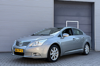 Toyota Avensis 2.0 VVTi Executive Business I Clima. I Leder I Navi I Trekhaak